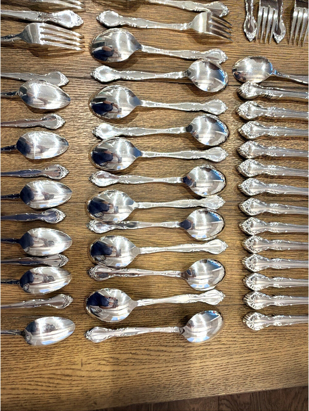Oneida Community Silverplate Flatware Forks Knives Spoons 12 Servings 63 Pc - Picture 15 of 16